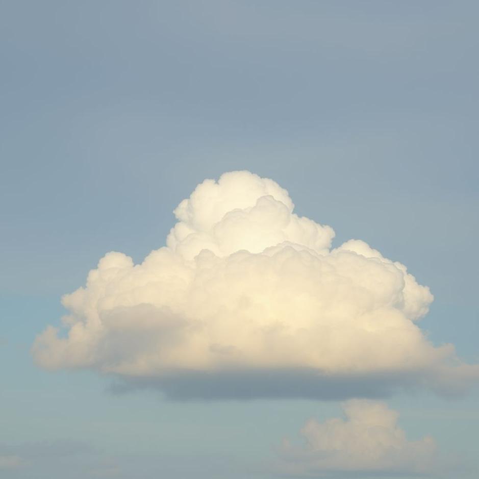 Dream : A cloud falling 