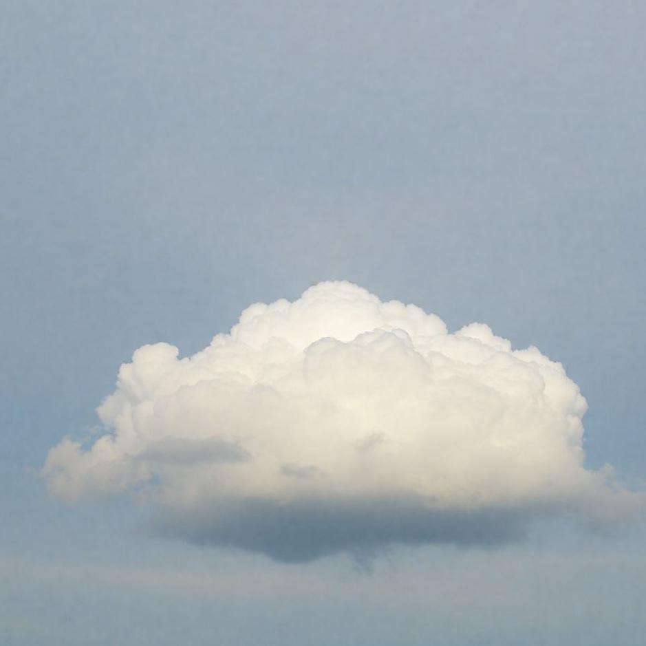 Dream : A gray cloud in a dream