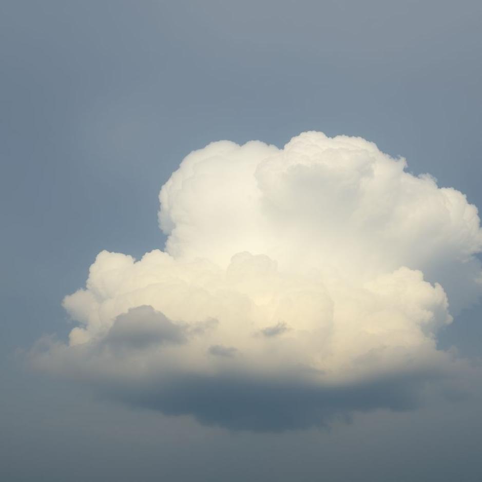 Dream : Dark cloud in a dream