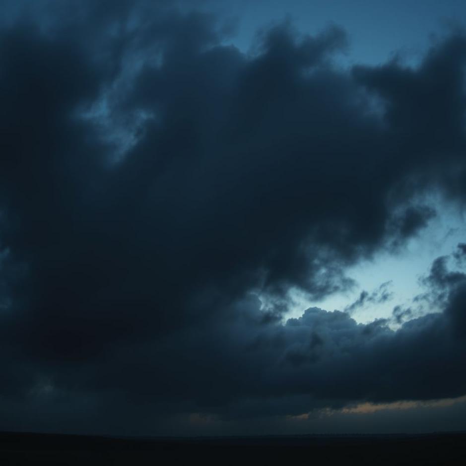 Dream : Dreams About Black Cloud