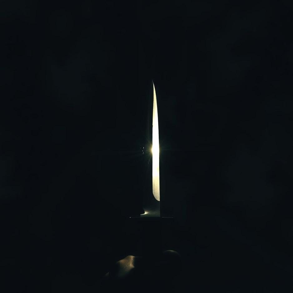 Dream : Dreams About Knife Pulled