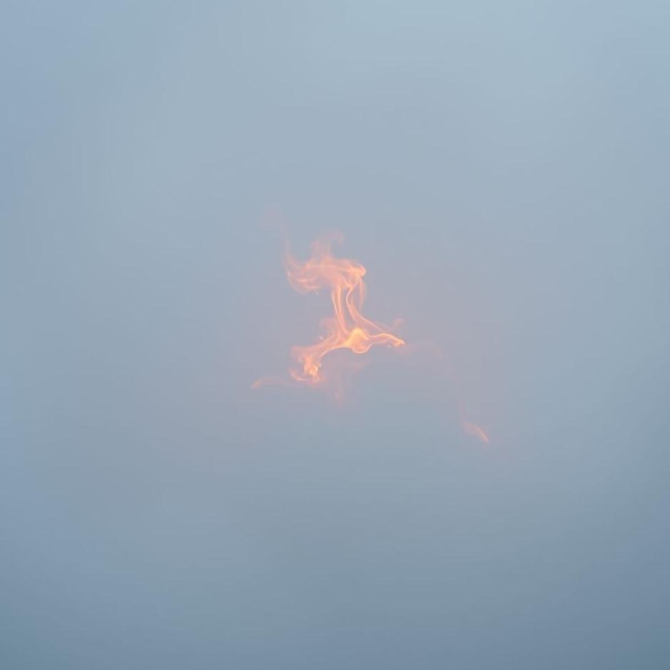 Dream : Gray fire smoke in a dream