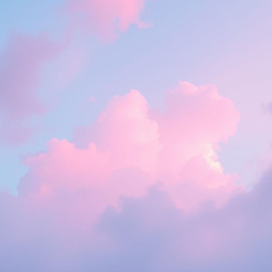 Dream : The color pink and blue in a dream