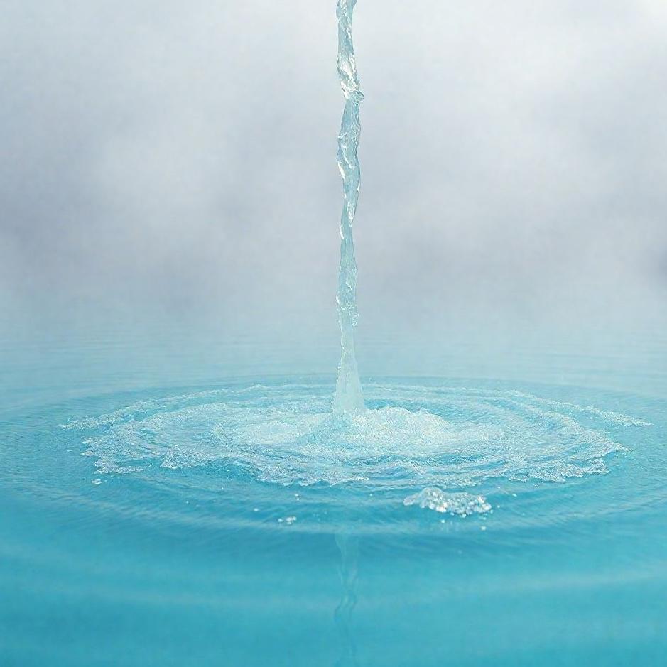 Dream : The water running out in a pool in a dream