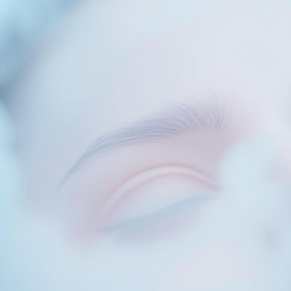 Dream : Thinning eyebrows in a dream