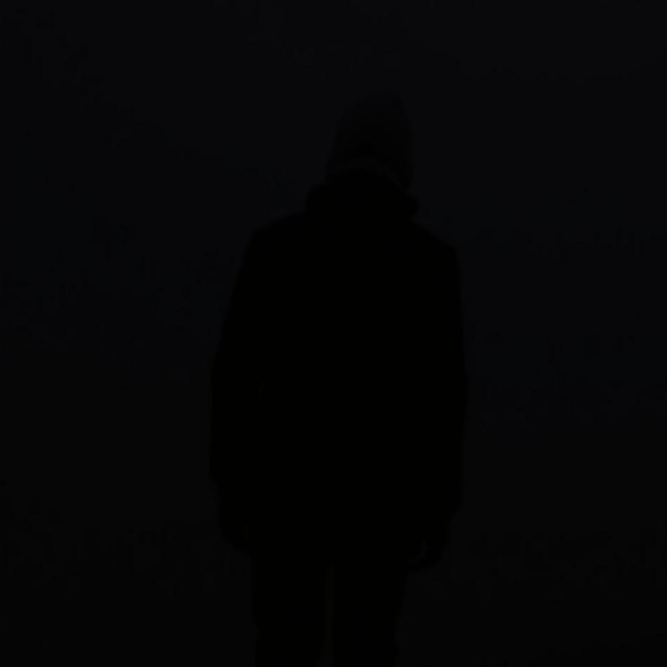 Dream : Wearing pitch black